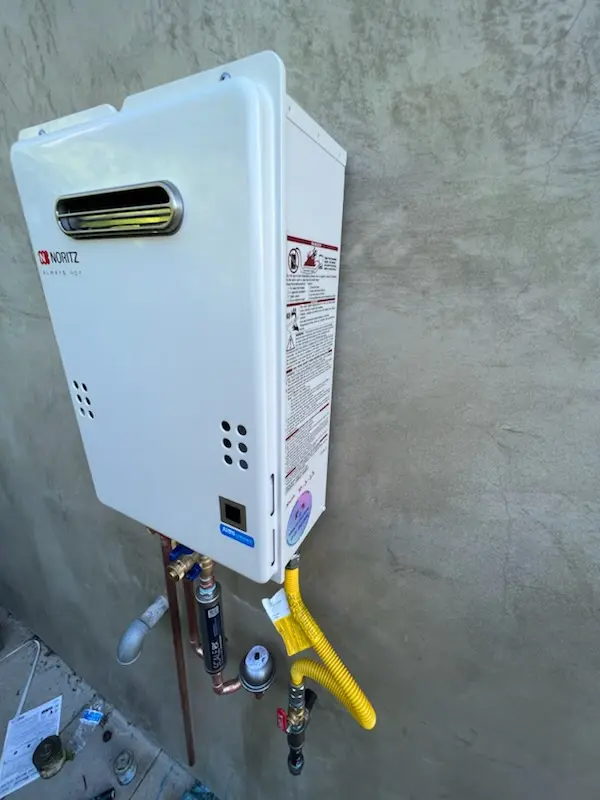 Tankless water heater installation for Alma homes